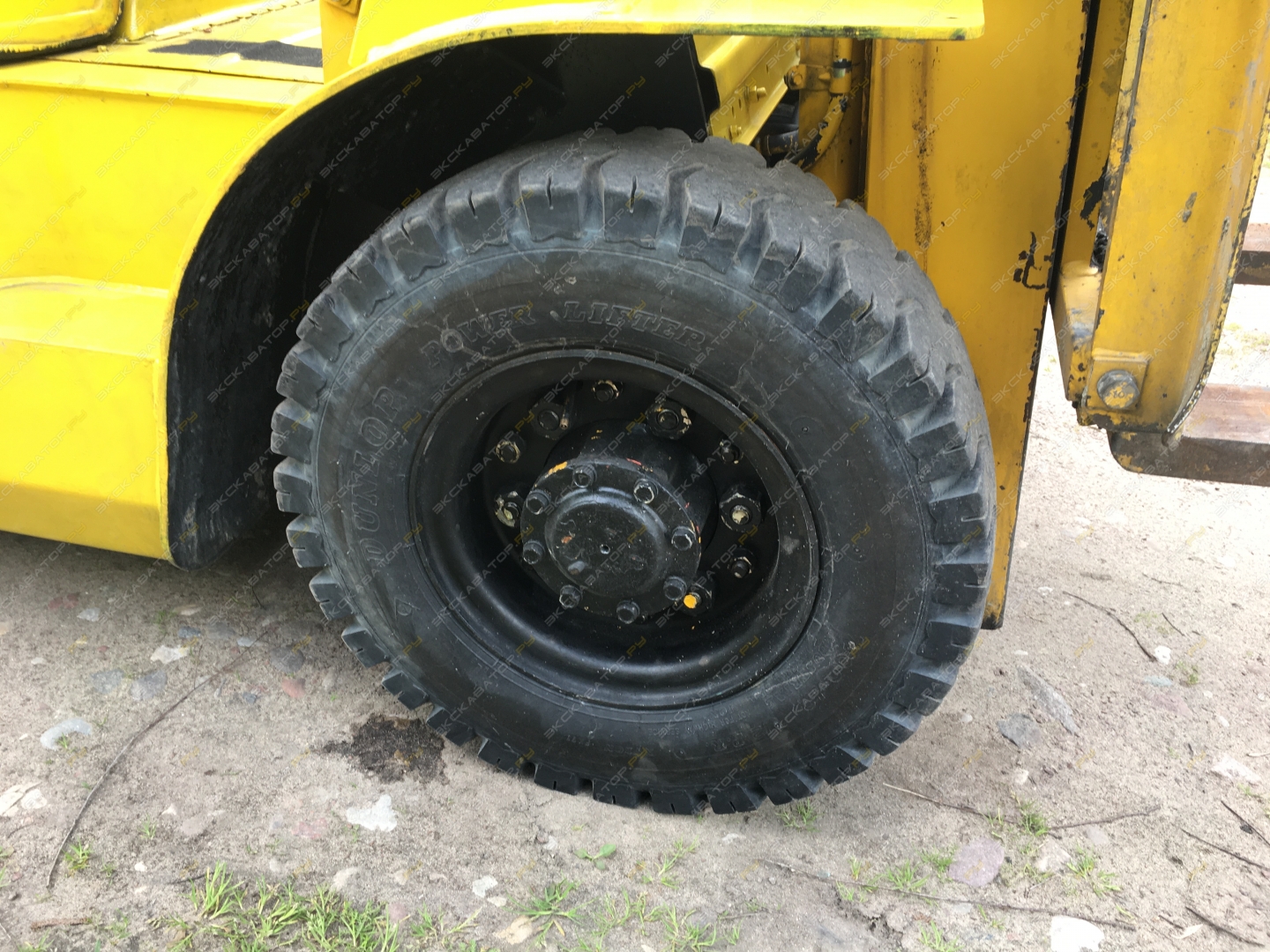 Mitsubishi FG20CN [2]