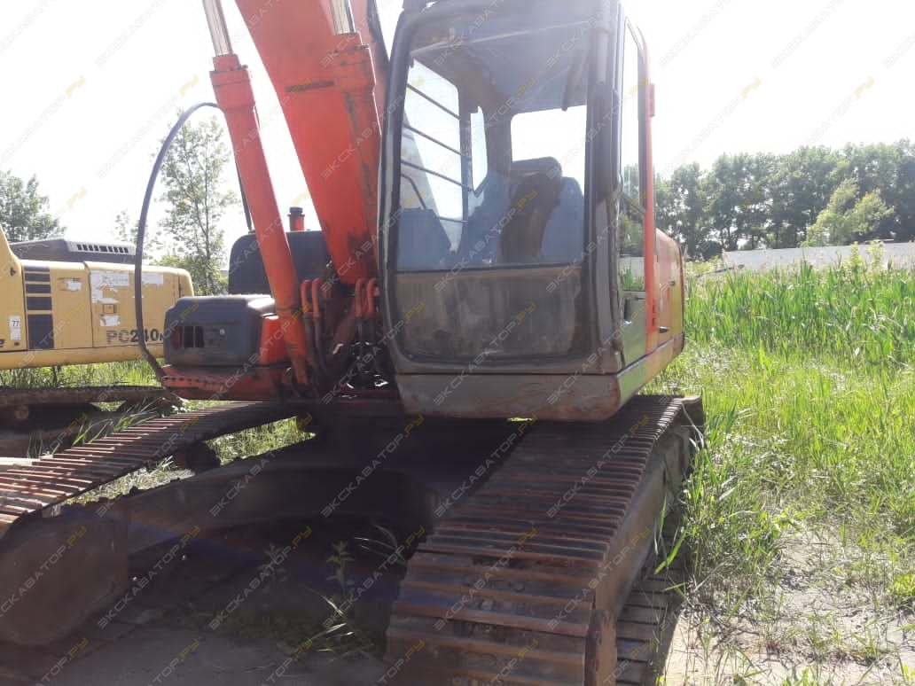 Hitachi ZX200LC [1]
