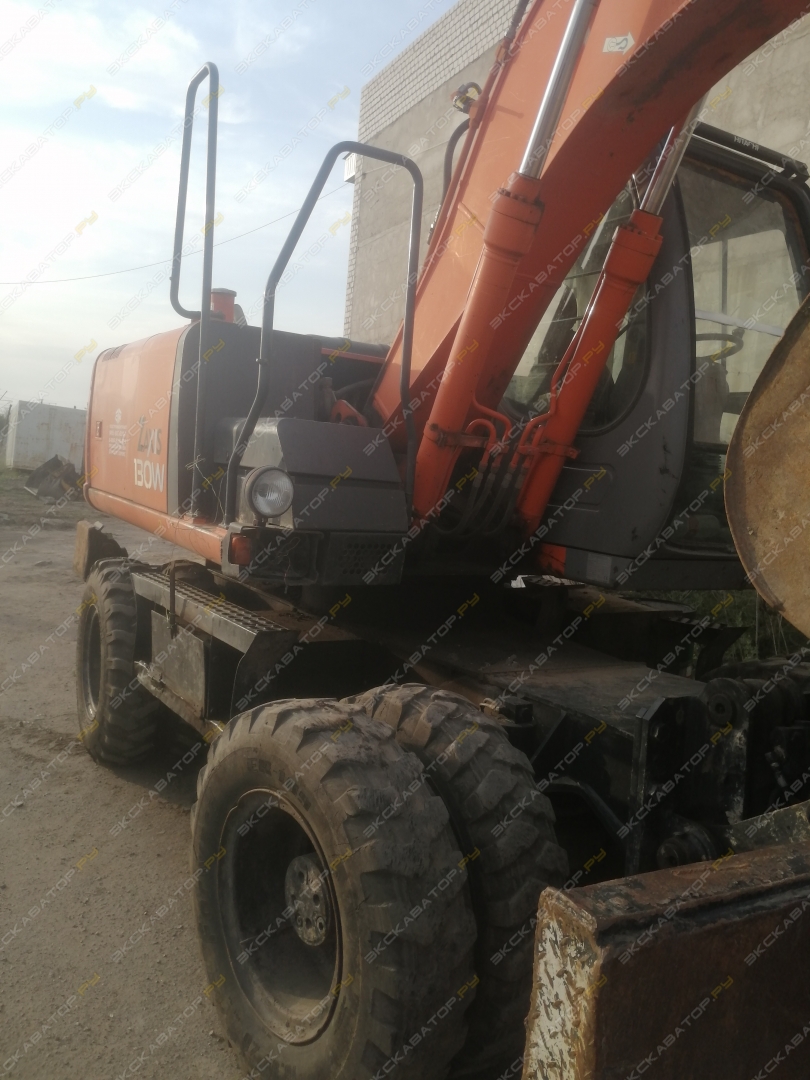 Hitachi ZAXIS 130W [3]