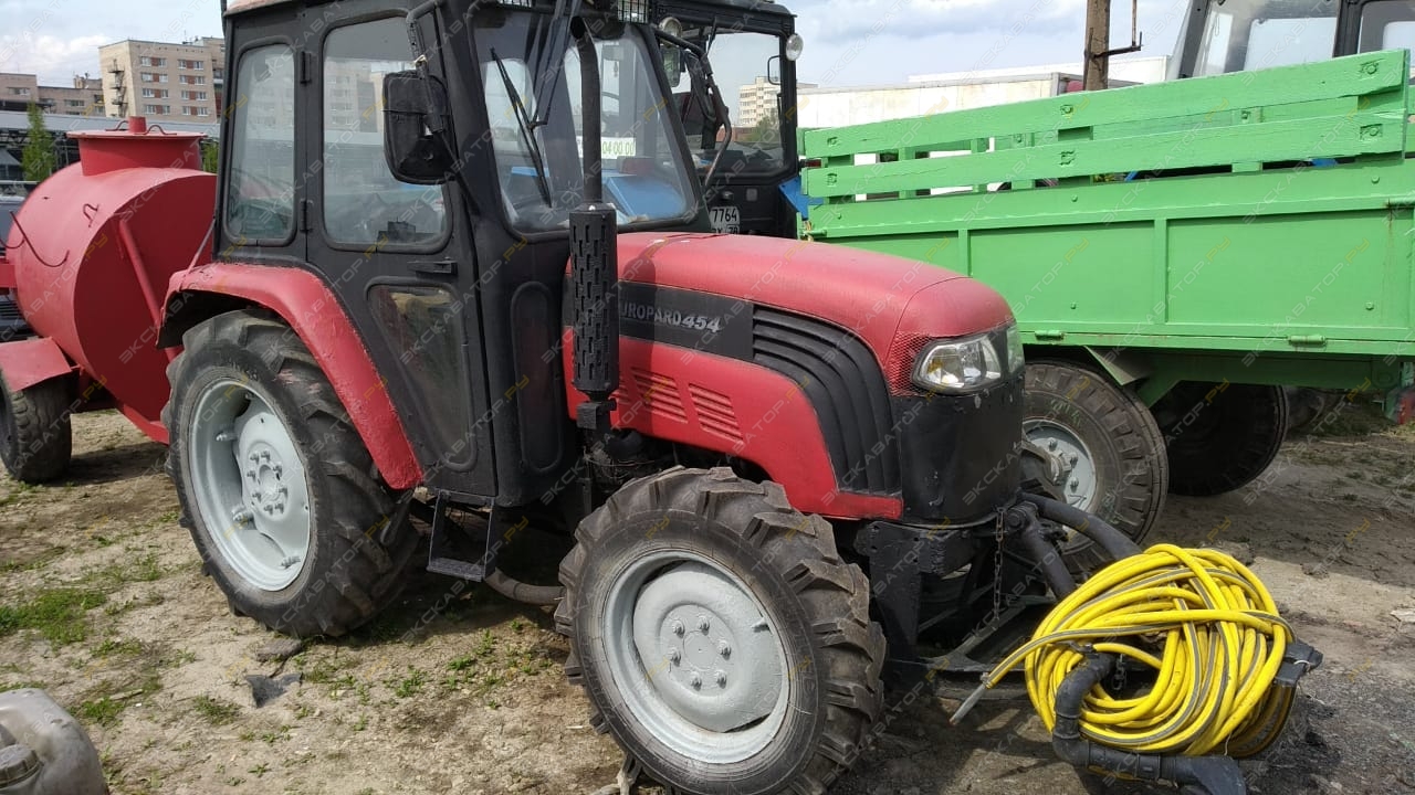 МТЗ 320.4 [4]