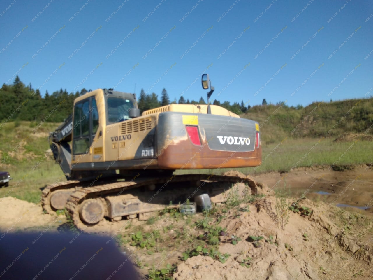 Volvo EC240 [1]