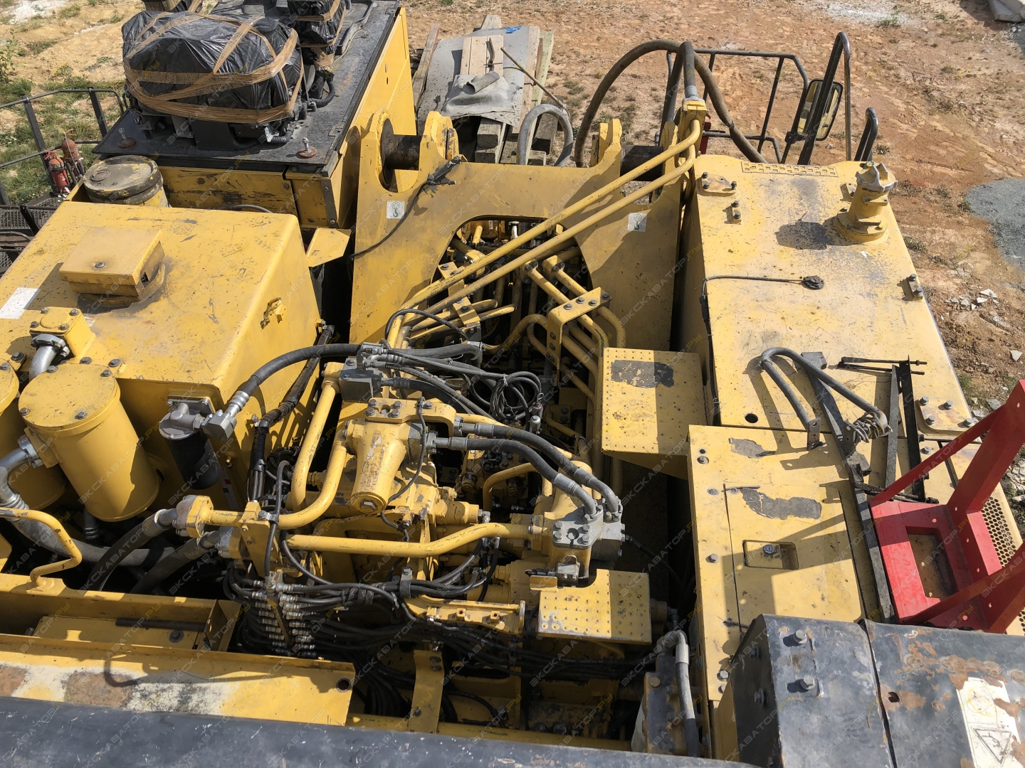 Komatsu PC1250-7 прямая лопата [6]