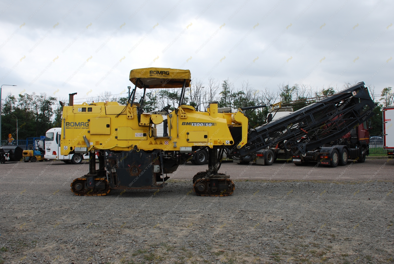Bomag BM 1300-30-2 [8]