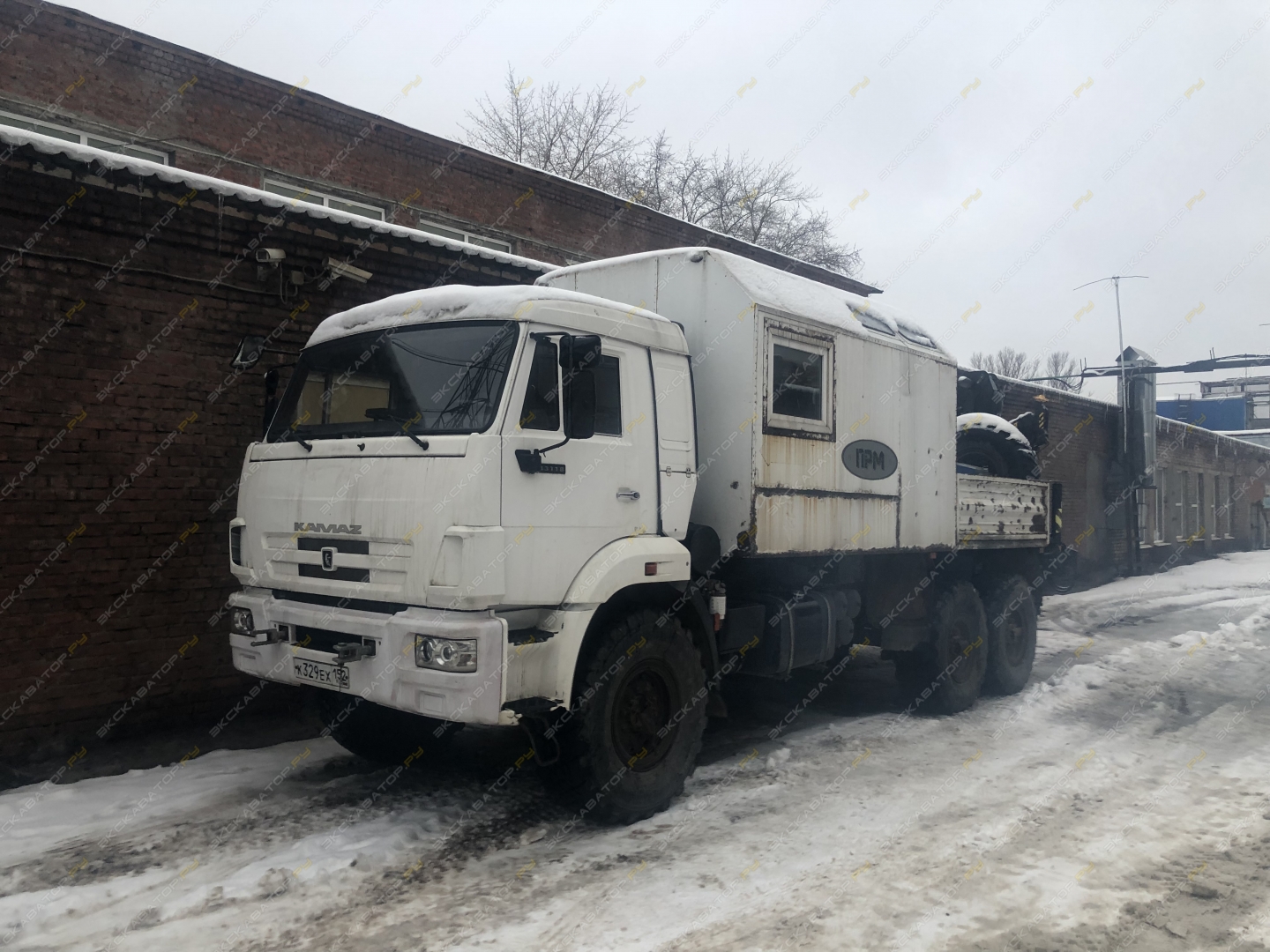 Komatsu D355C-3 [13]