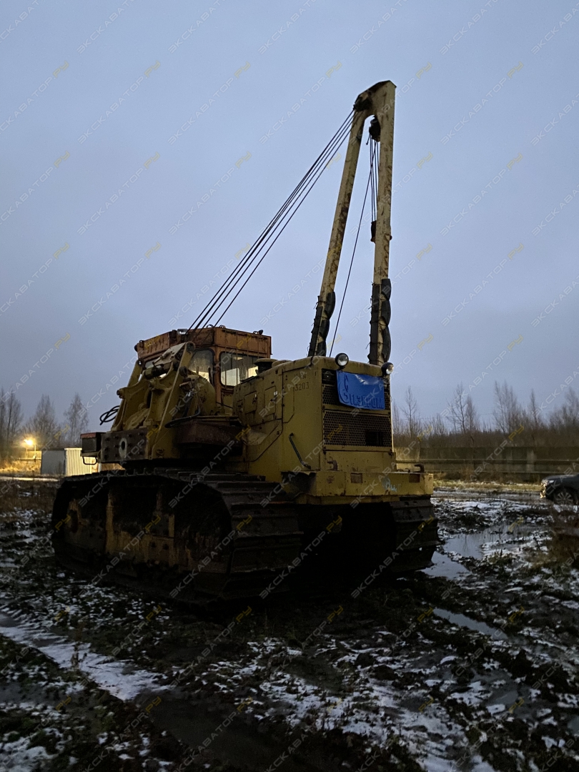 Komatsu D355C-3 [11]