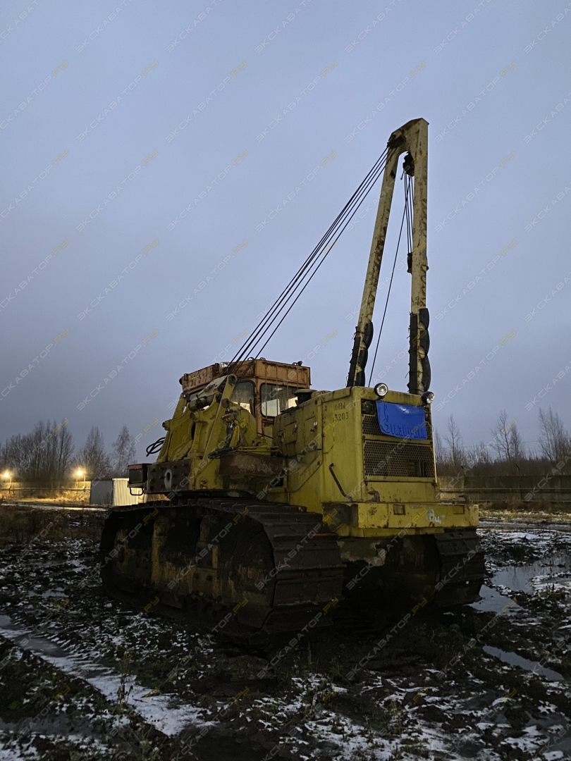 Komatsu D355C-3 [10]