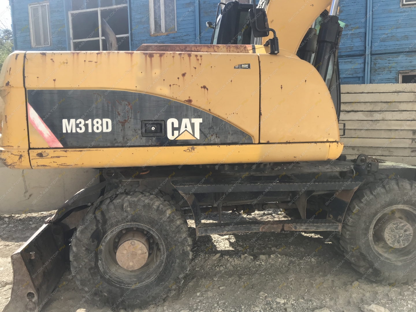 Caterpillar M318D [6]