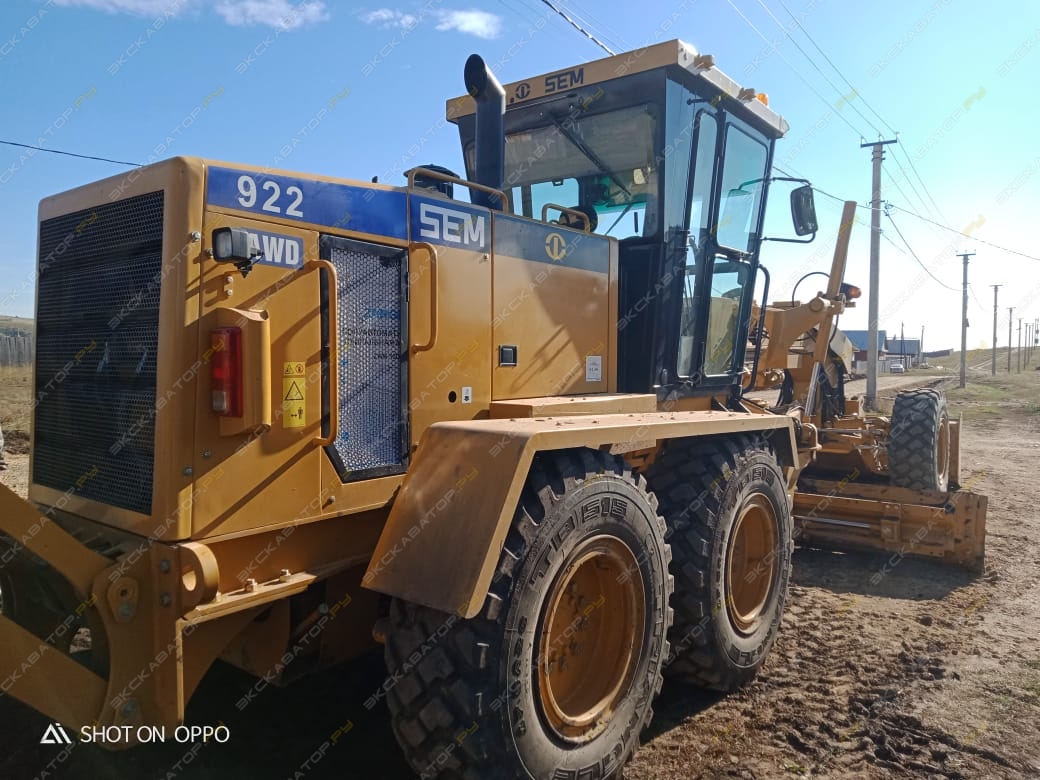 SEM 922AWD [4]