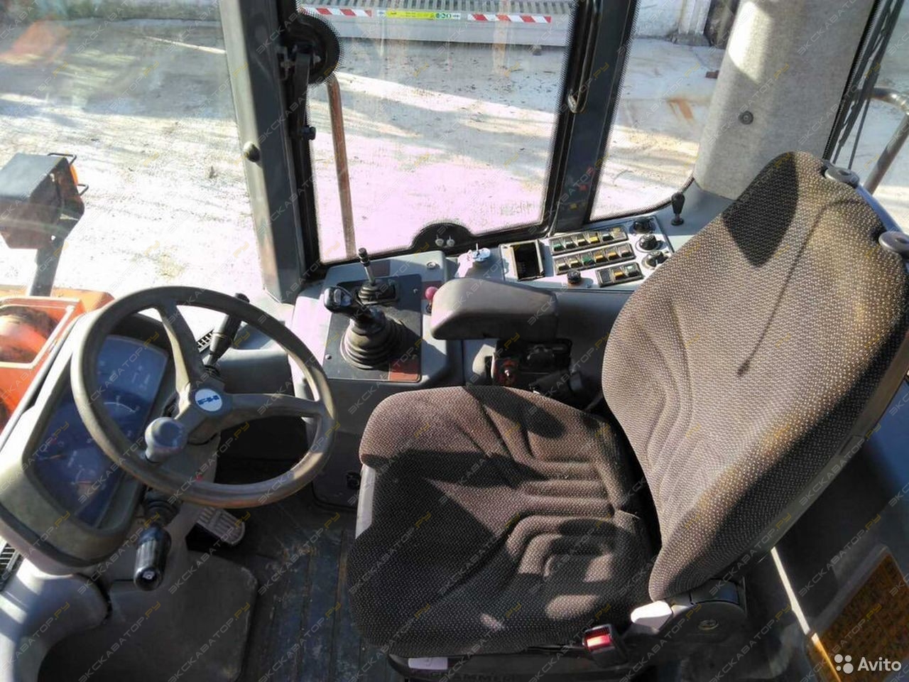 Fiat-Hitachi W130 [1]