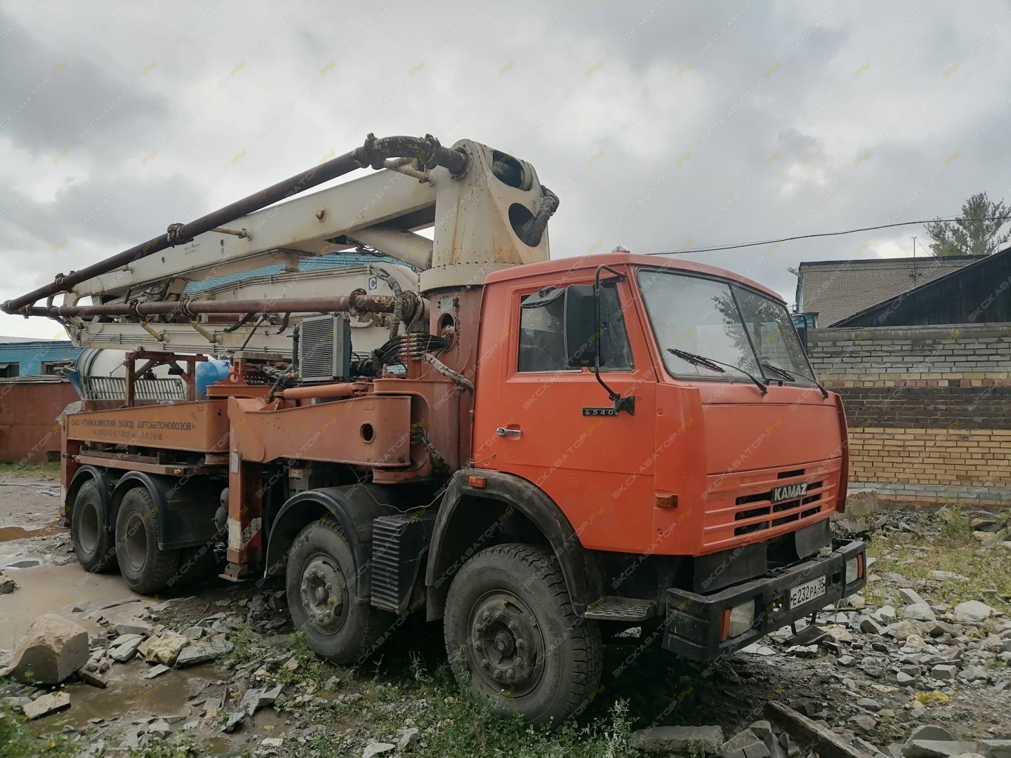 Volvo EW180 [9]