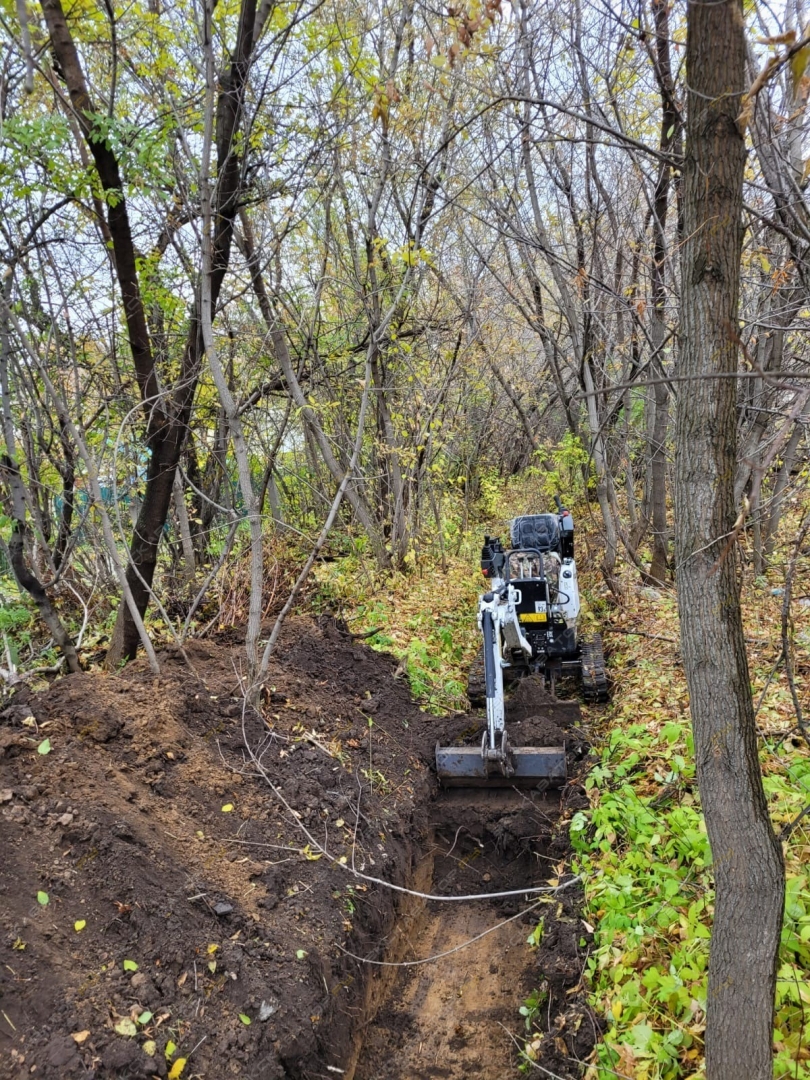 Bobcat E10 [5]