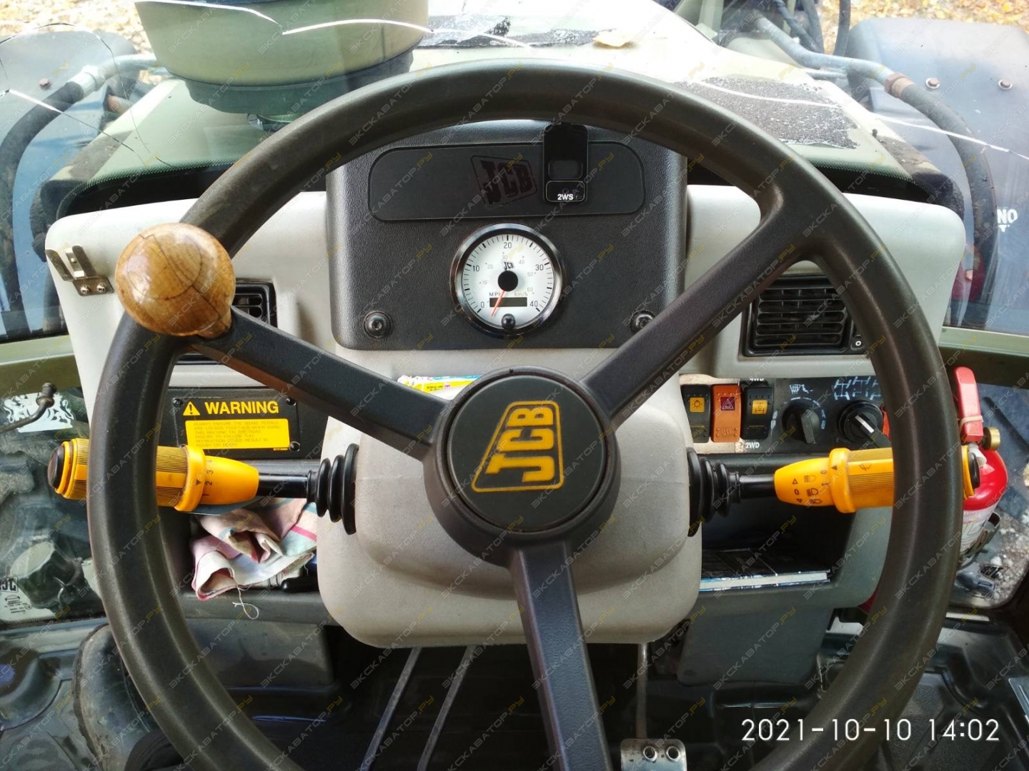 JCB 4CX [5]