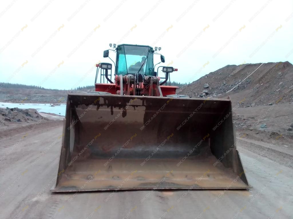Hitachi ZW 370-G [3]