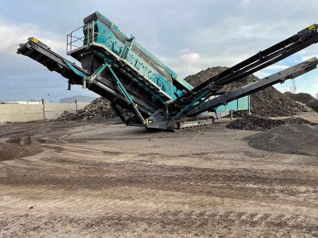 Powerscreen Chieftain 2100X track (2 Deck) [1]