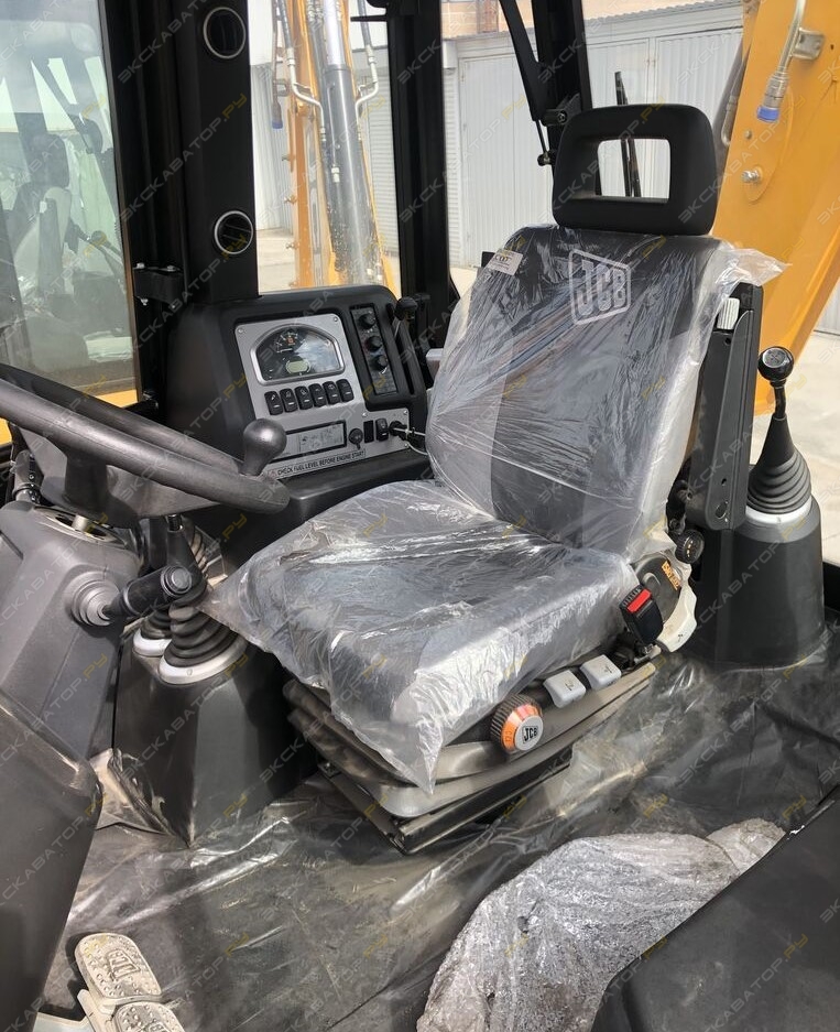 JCB 4CX [2]