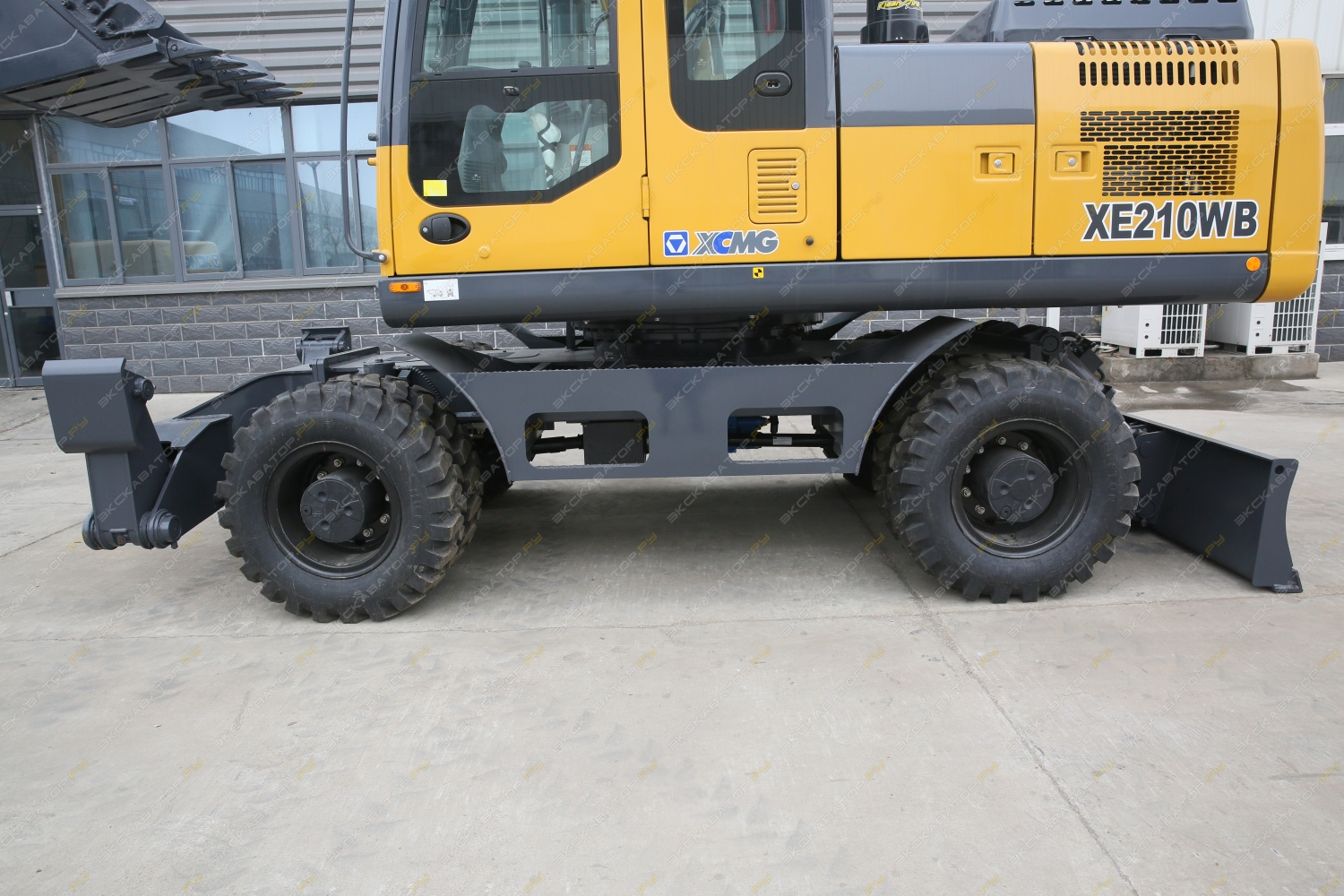 XCMG XE210WB [5]