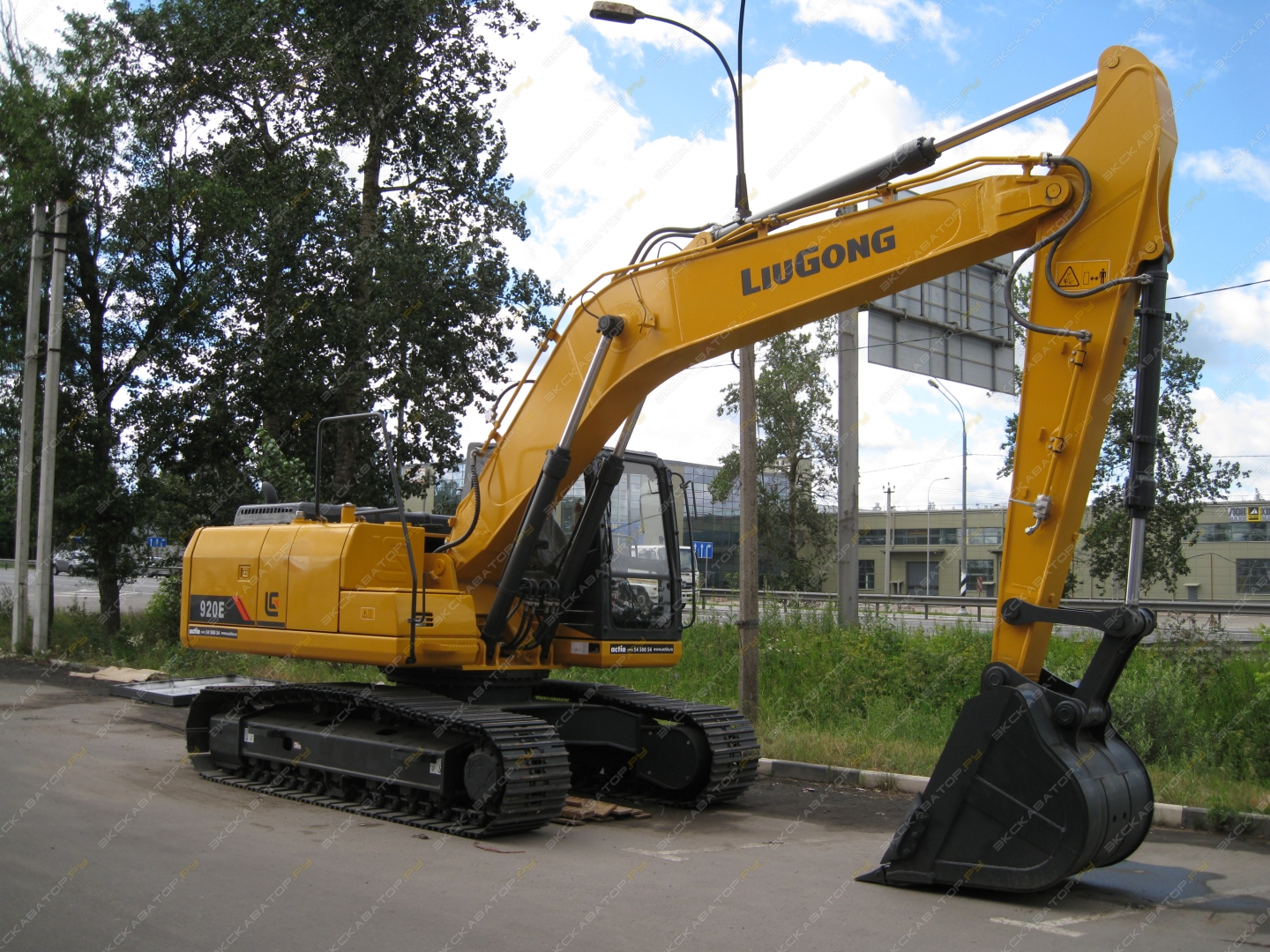 LiuGong CLG 920E [0]