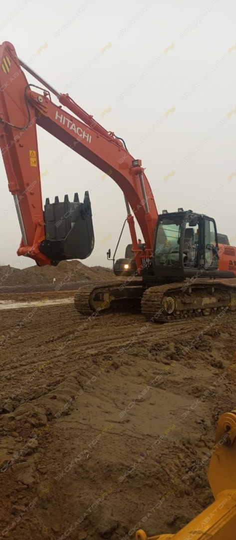 Hitachi ZX330 [0]