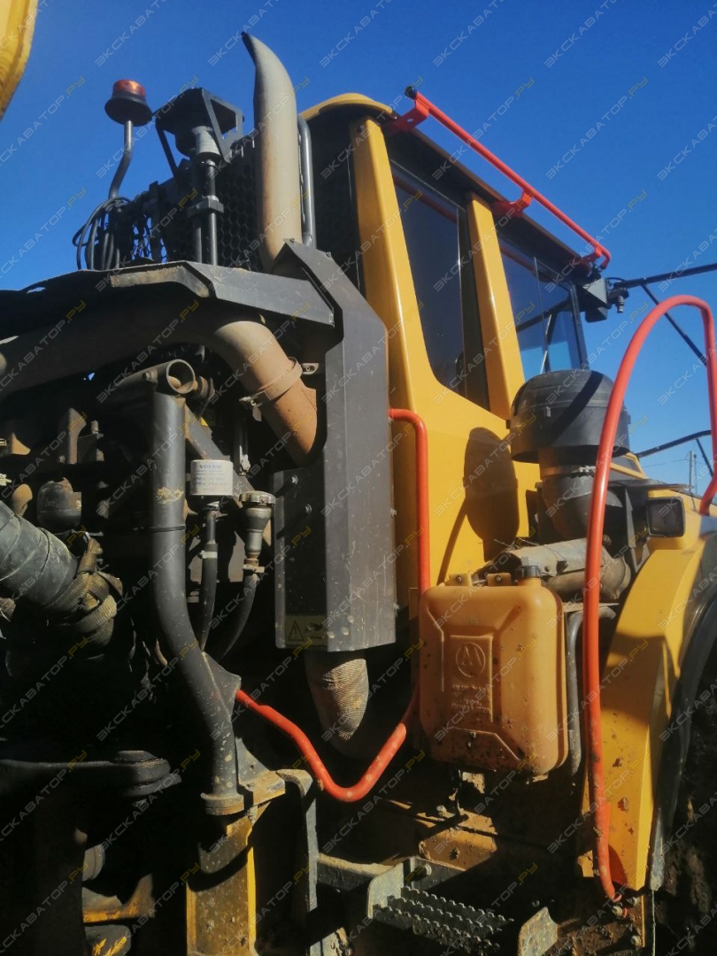 Volvo A30G [9]
