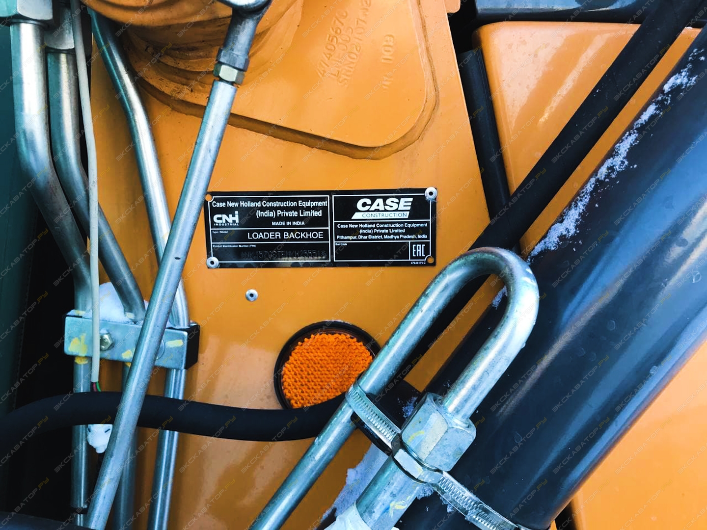 Case 570 ST [13]