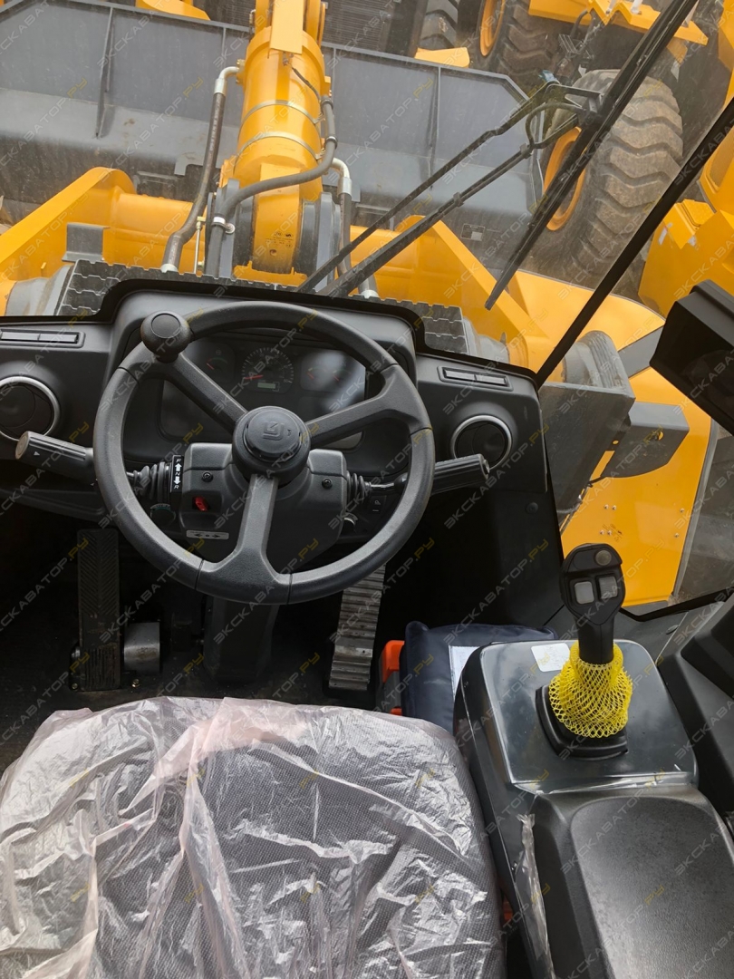LiuGong CLG877H [12]