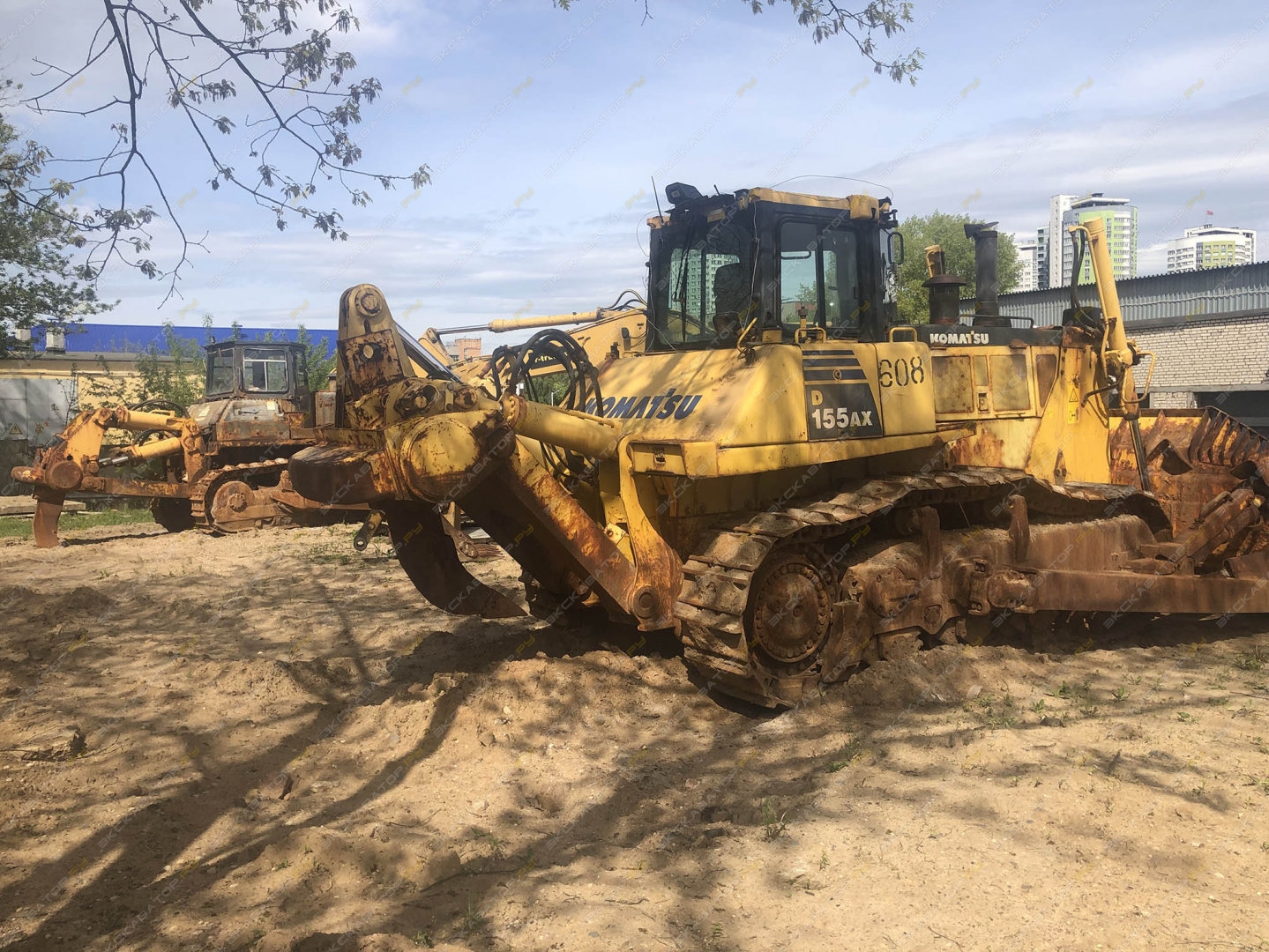 Komatsu D155A-5 [6]
