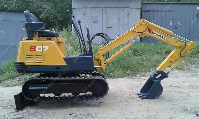 Yanmar B3 [16]