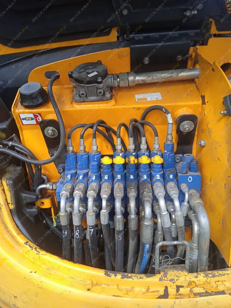JCB 8045 [6]