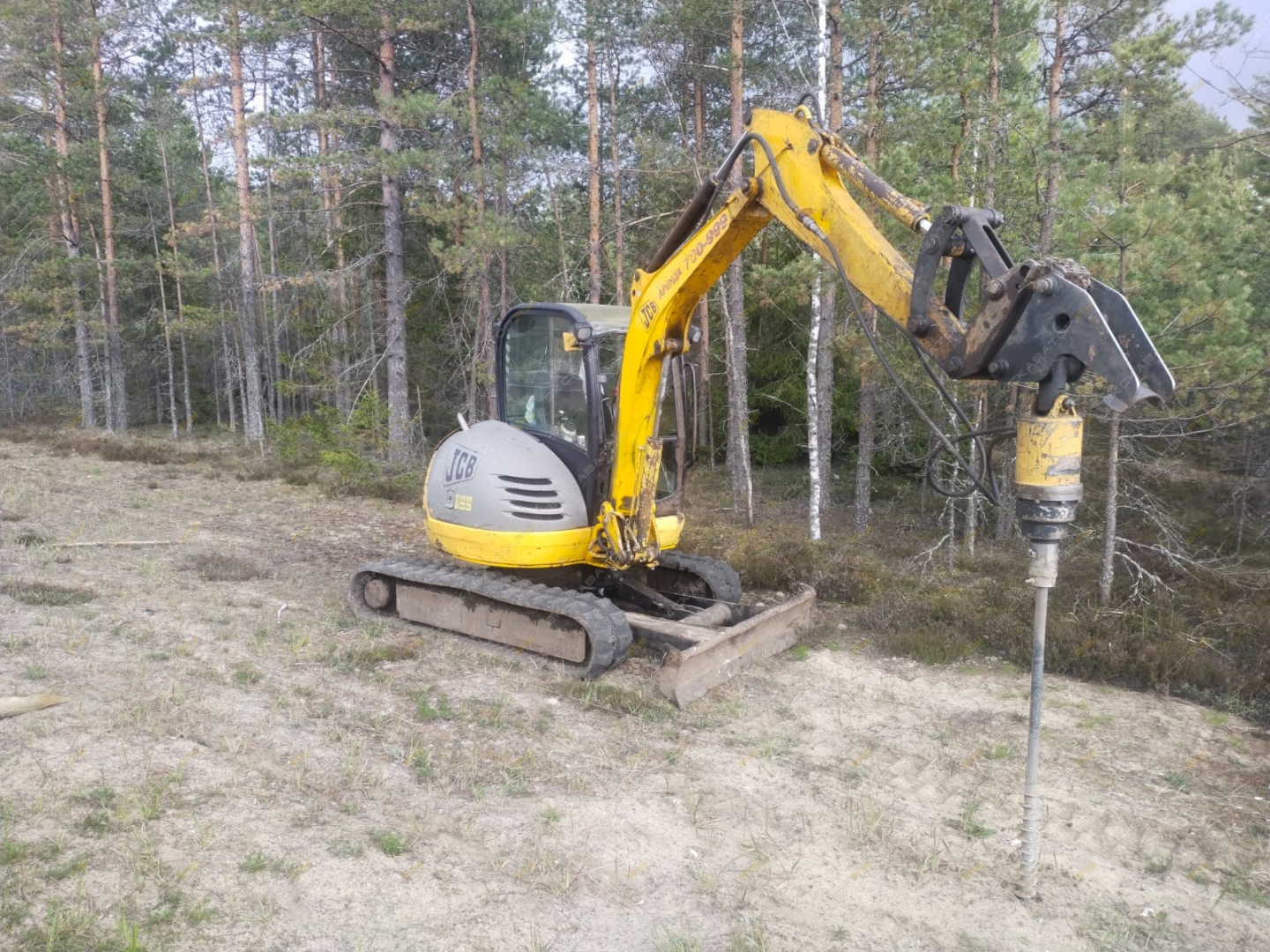 JCB 8045 [11]