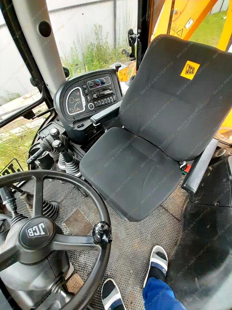 JCB 3CX [5]