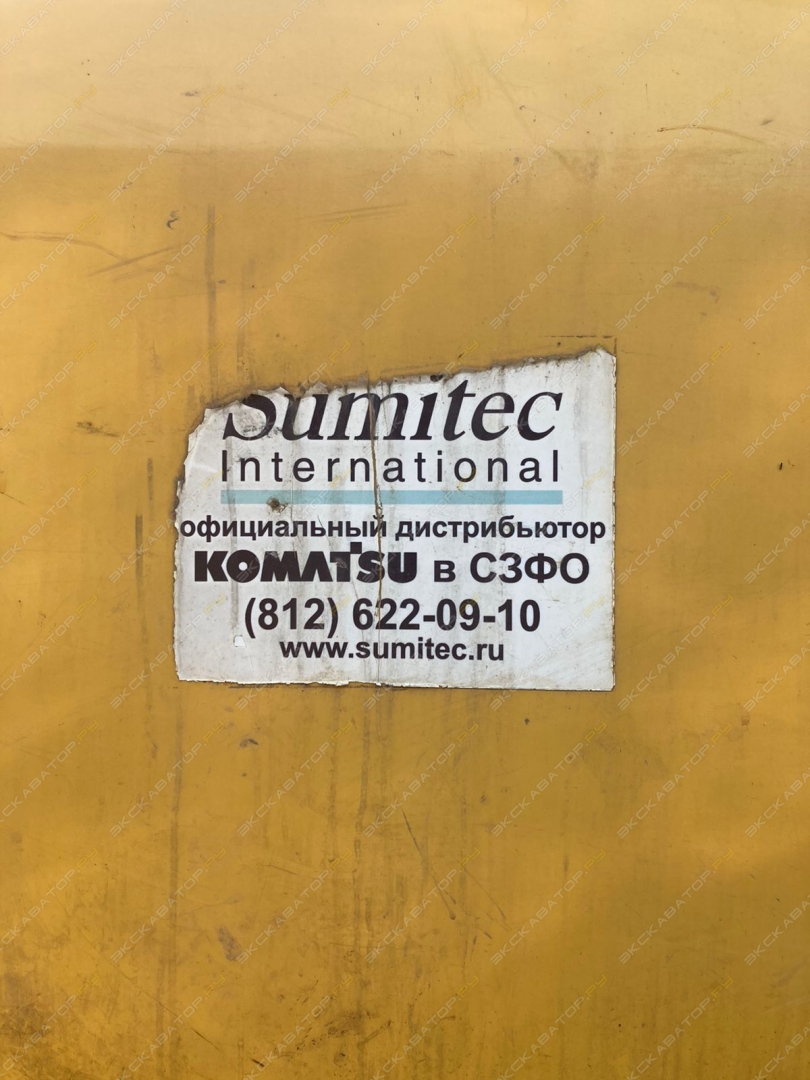 Komatsu PC200-8 [9]