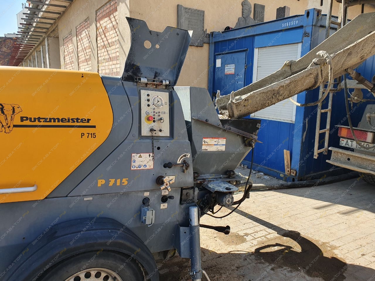 P 715D [3]