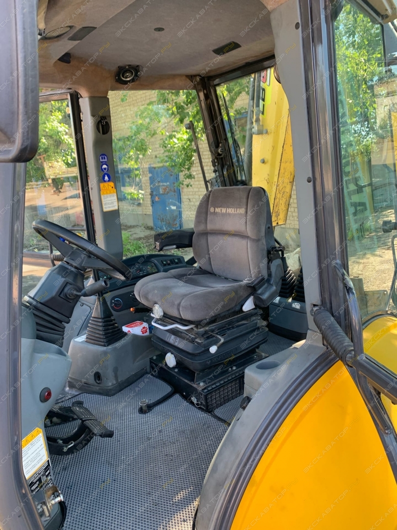 New Holland B95B [10]