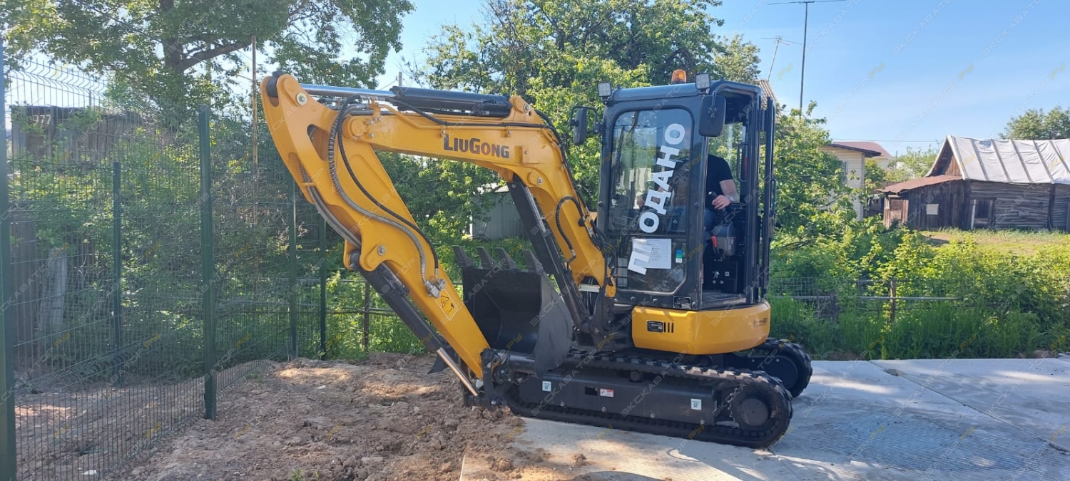 LiuGong CLG9035E [3]