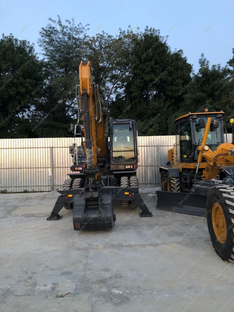 XCMG XE150WD [2]
