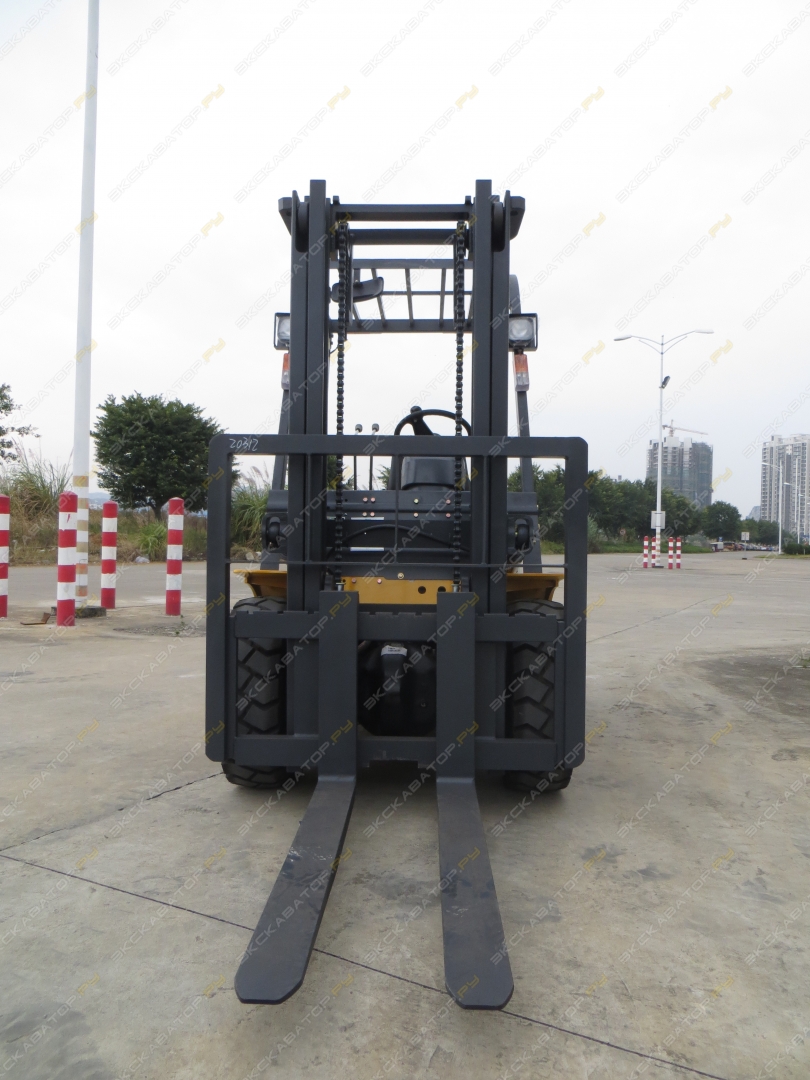 Liugong CPCD30 [8]