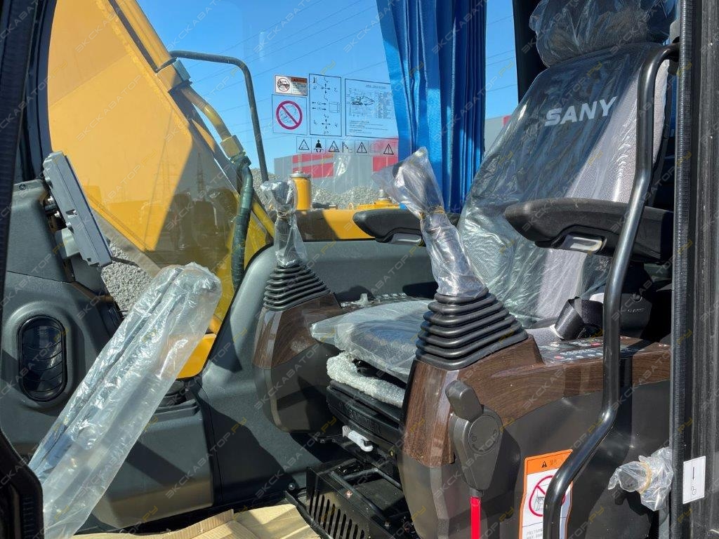 Sany SY135C [3]