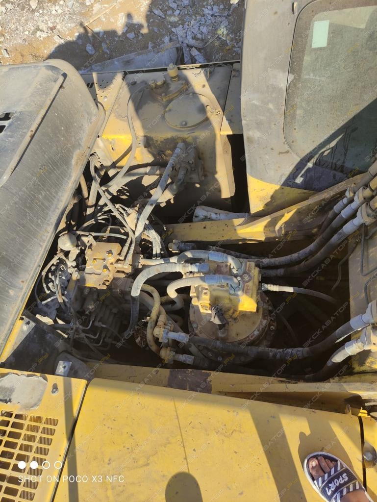 Komatsu PC400-7 [11]
