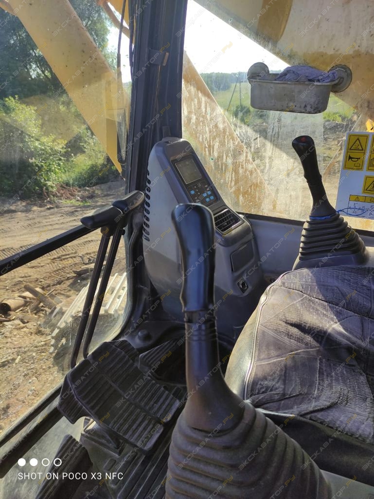 Komatsu PC400-7 [9]