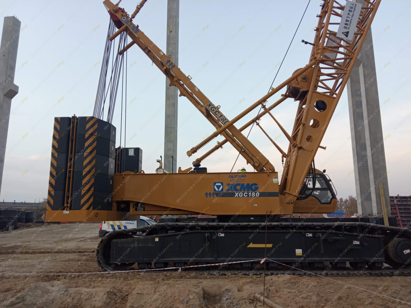 XCMG XGC180 [1]