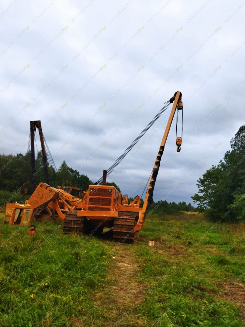 Komatsu D355C [2]