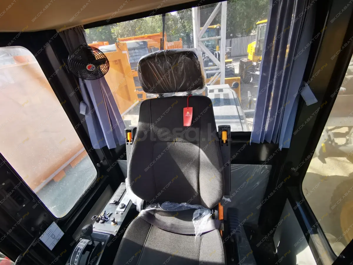 Sany STG210C-8 [15]