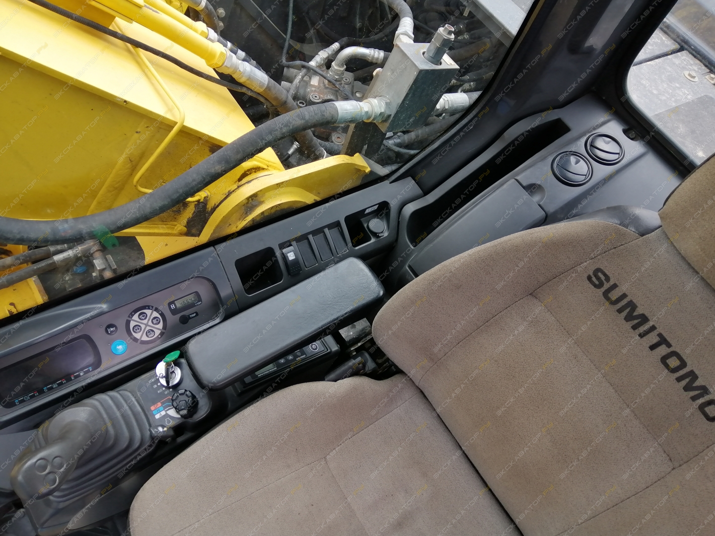 Sumitomo SH210LC-5 [7]