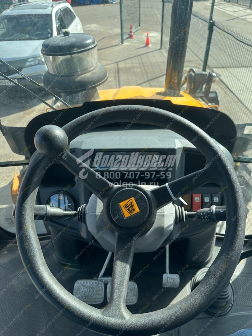 JCB 3CX [11]