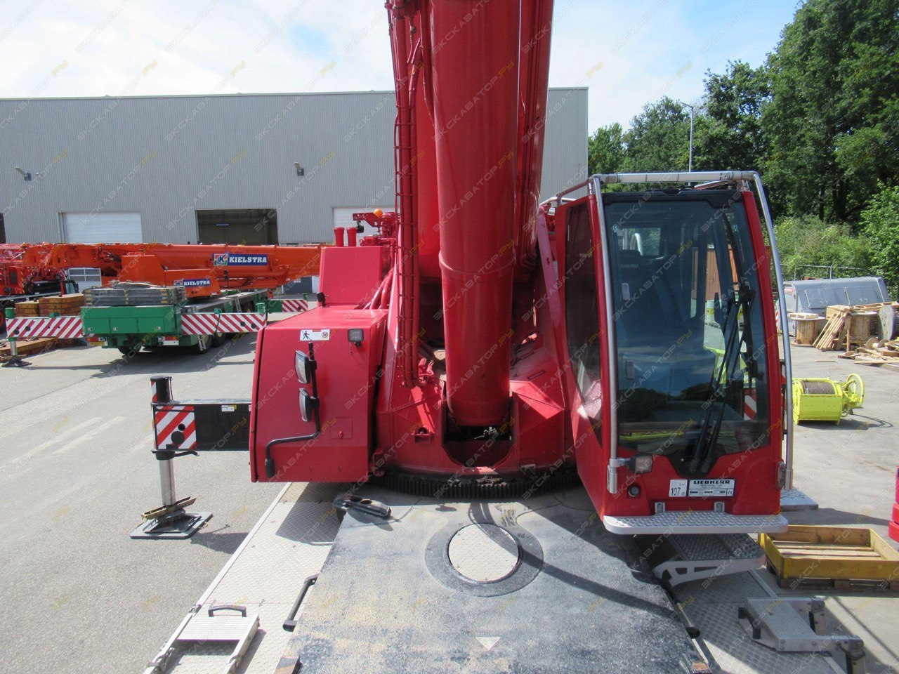 Liebherr LTM 1230-5.1 [4]
