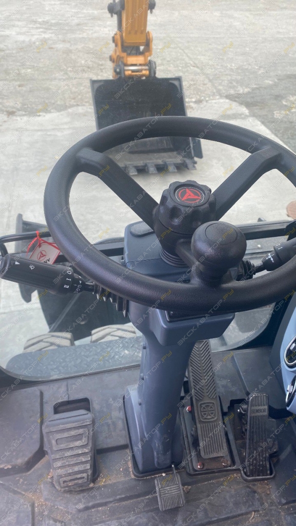 Sany SY215W [22]