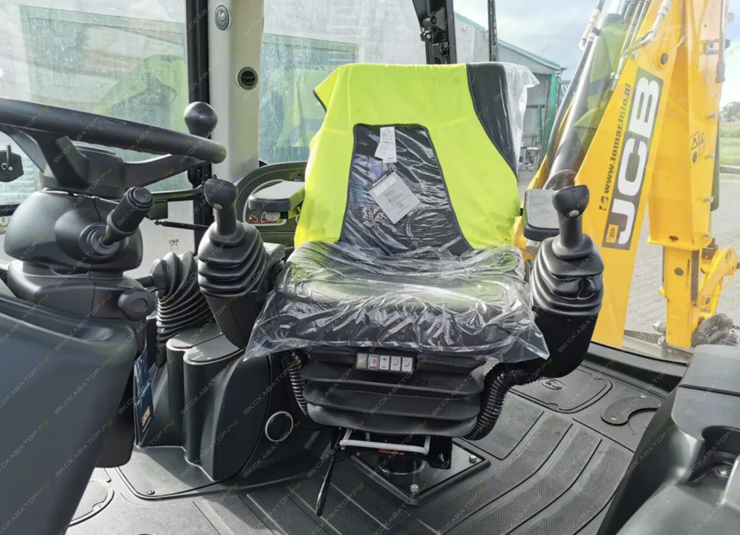 JCB 3CX ECO [17]