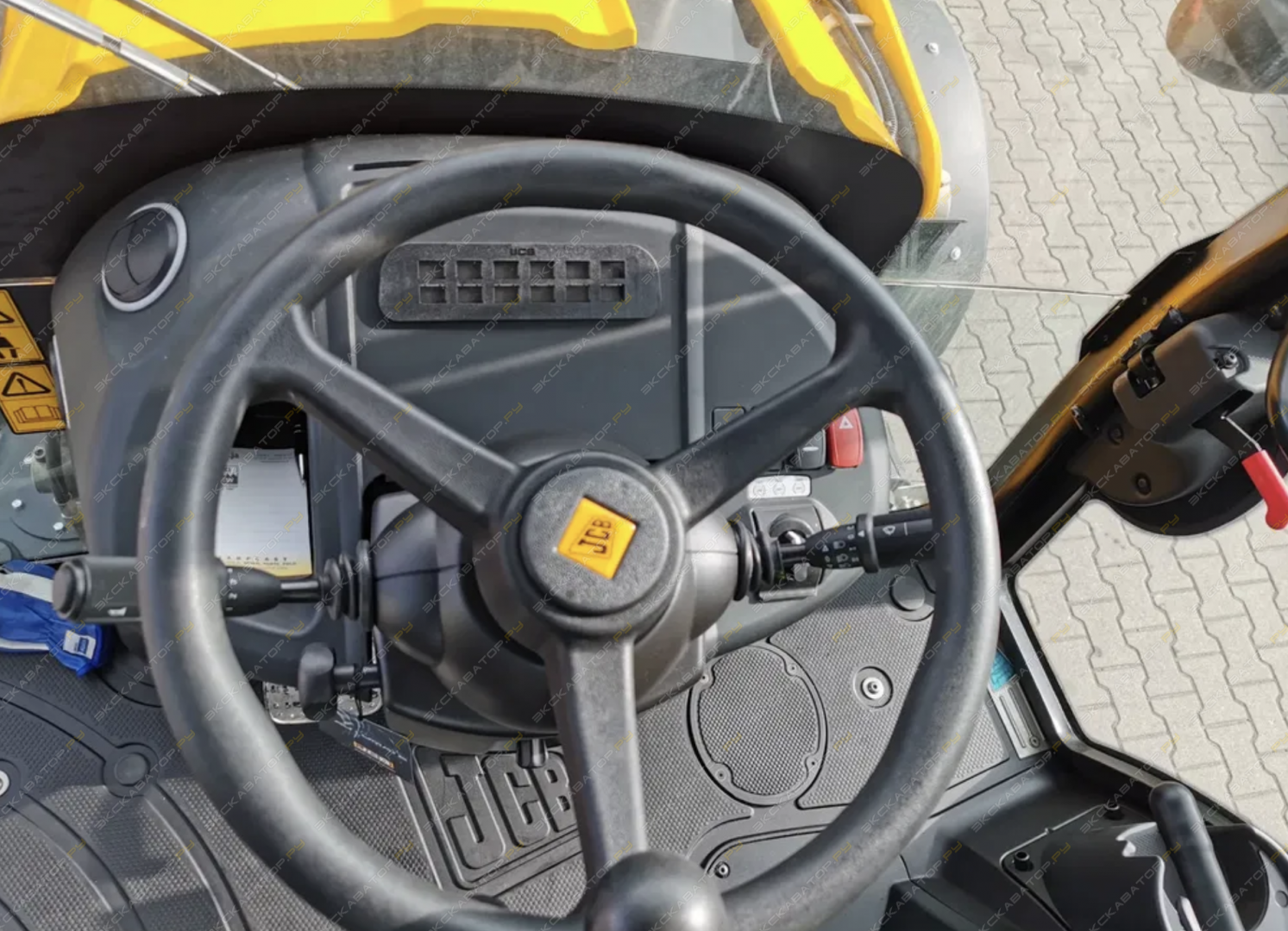JCB 3CX ECO [18]