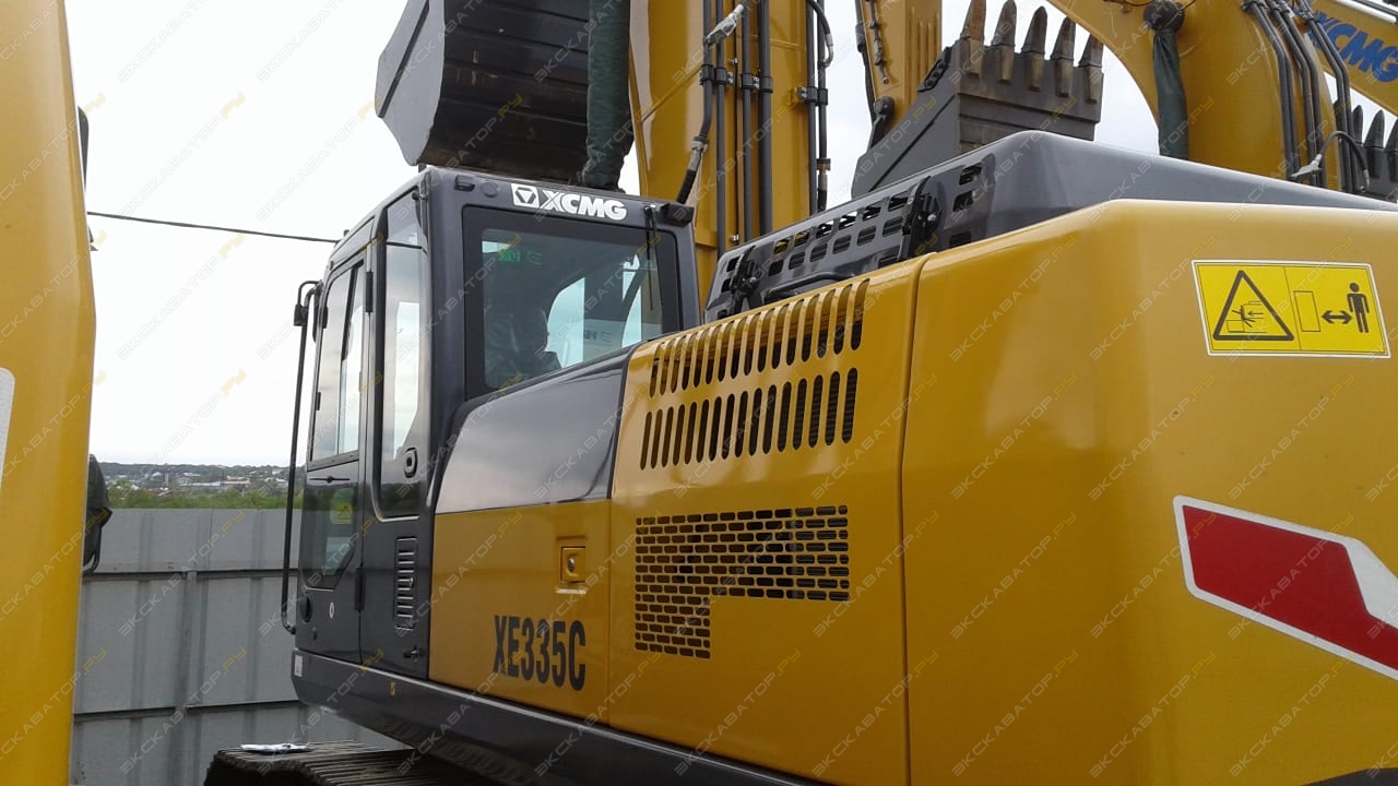 XCMG XE335C [7]