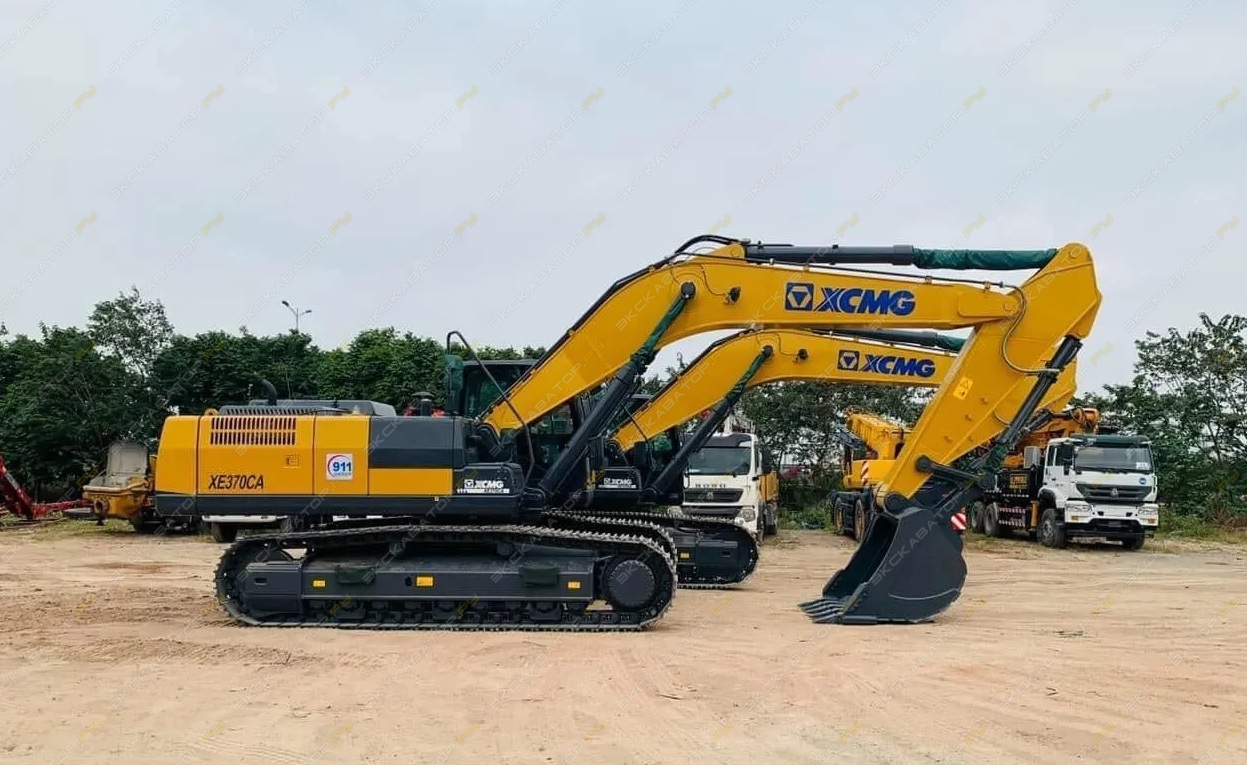 XCMG XE370CA [3]